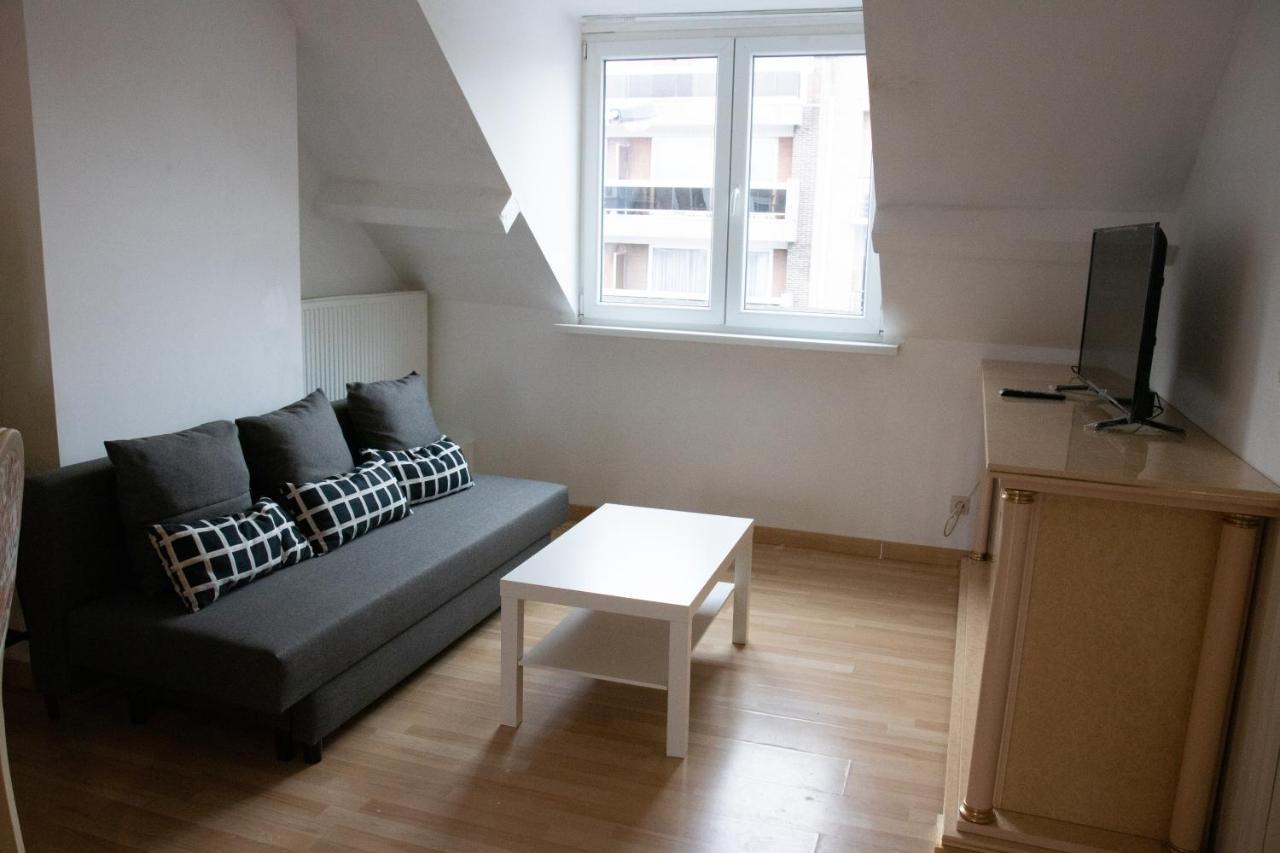 West Side Roses Appartement Oostende Exteriör bild